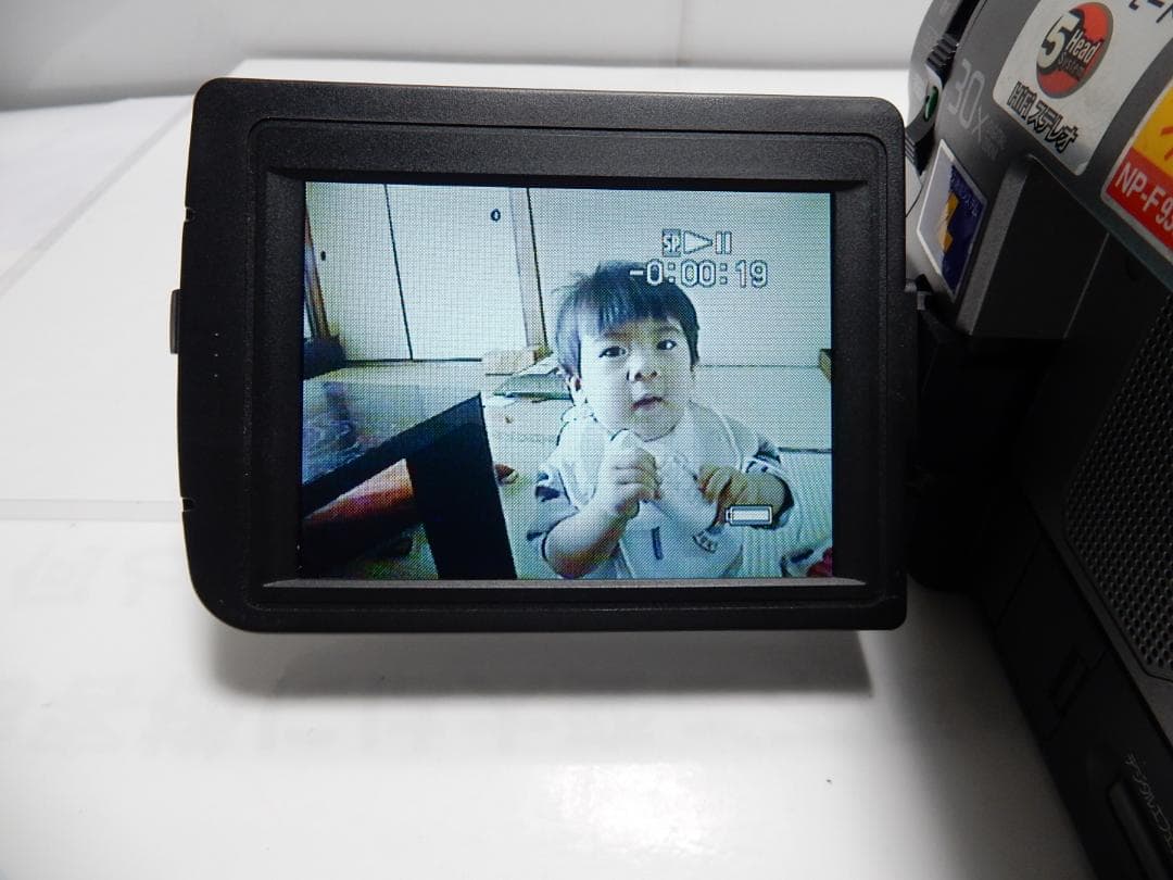 希少　大人気　動作品　SONY　CCD-TRV92　ビデオカメラ8mmテープ