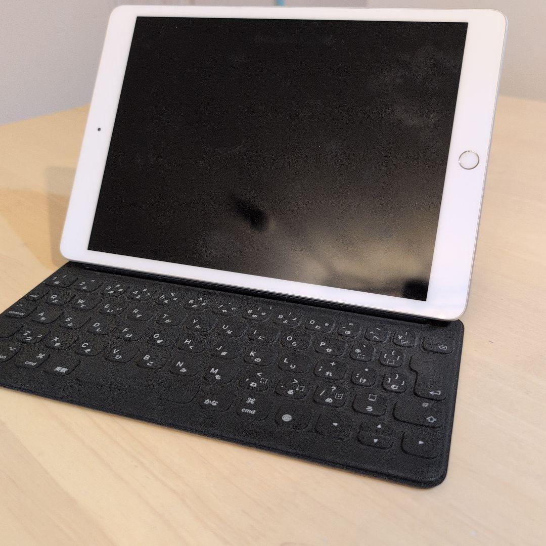 iPad 10.2インチ シルバー キーボード付き