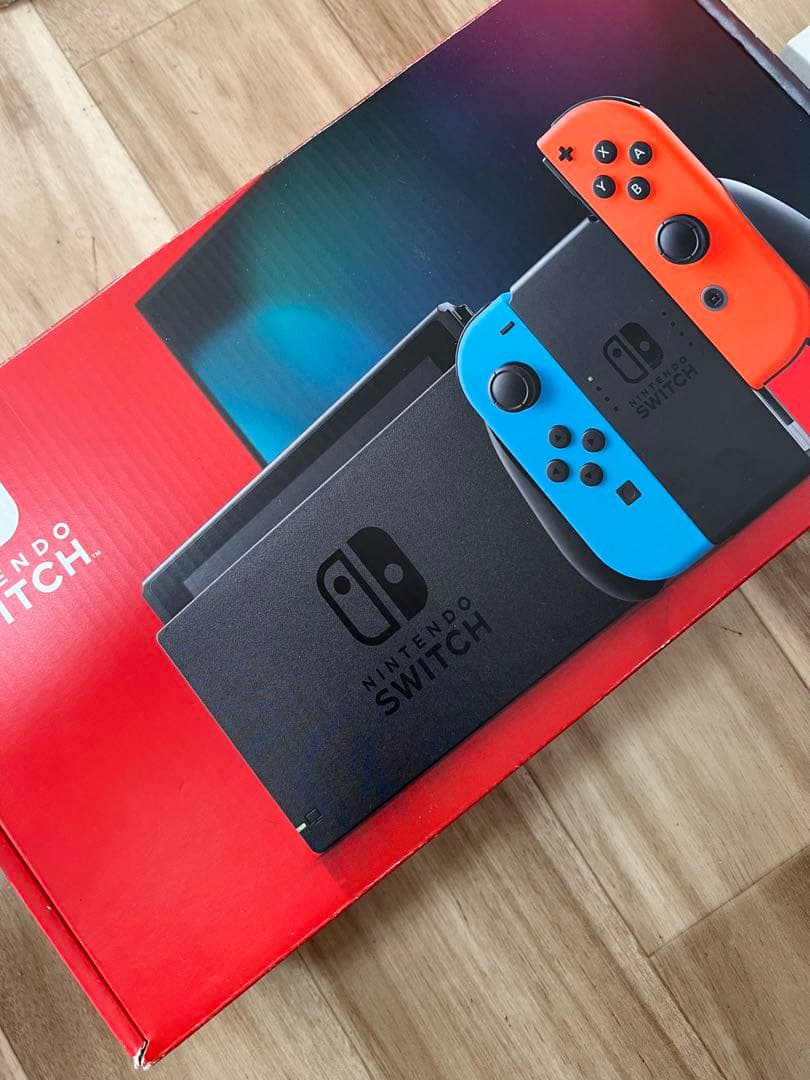 Nintendo Switch ニンテンドースイッチ本体　ネオン①