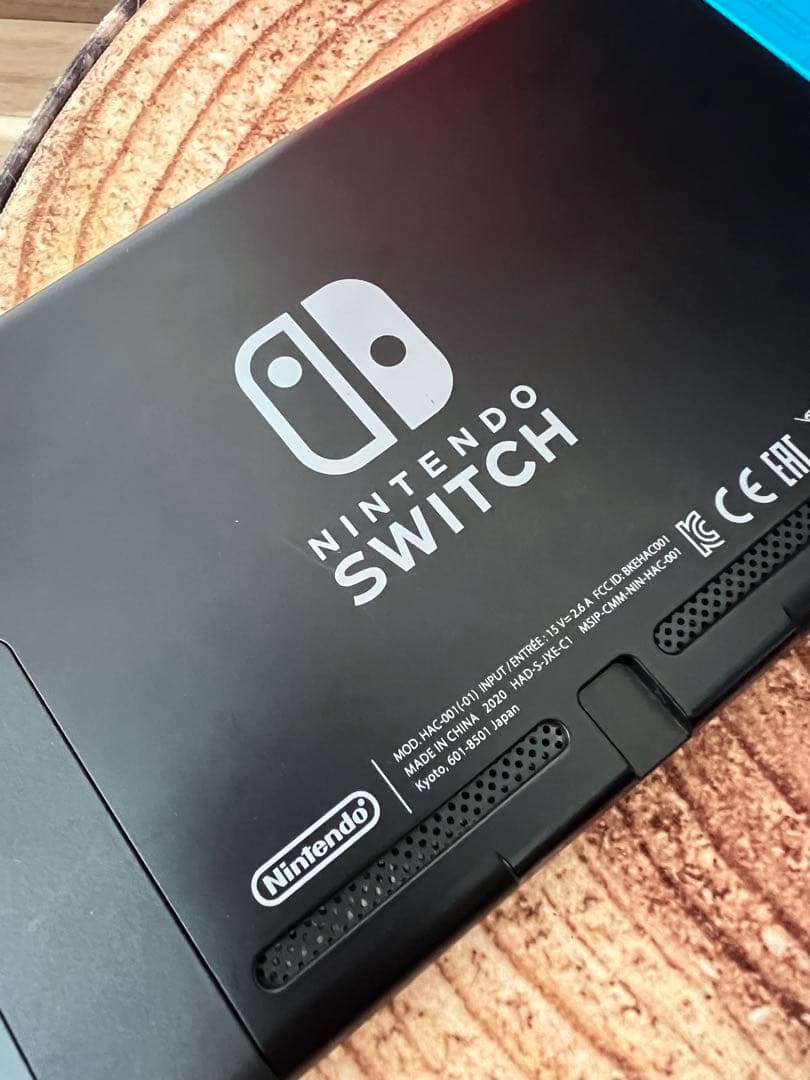 Nintendo Switch ニンテンドースイッチ本体　ネオン①
