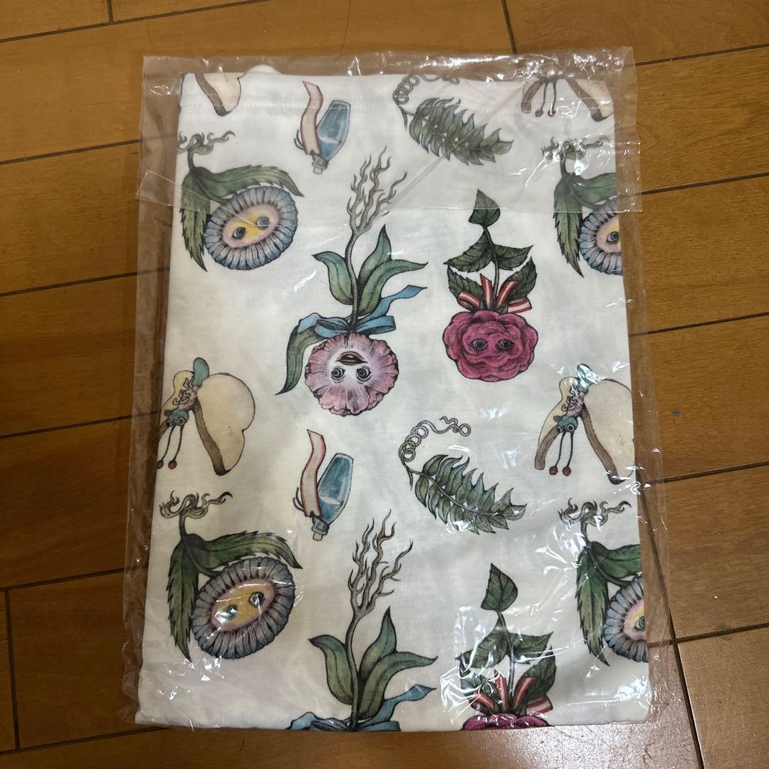 ヒグチユウコxDisney不思議の国のアリスTシャツ