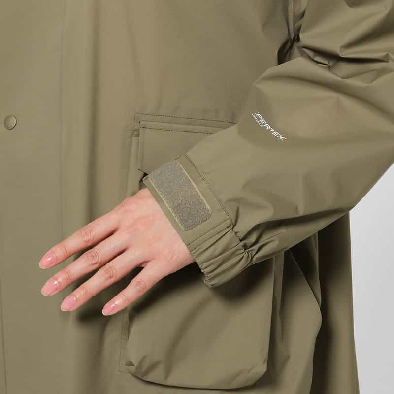 HYKE＜ハイク＞完売品　バーニーズ　ニューヨーク限定ストームコート サイズ１