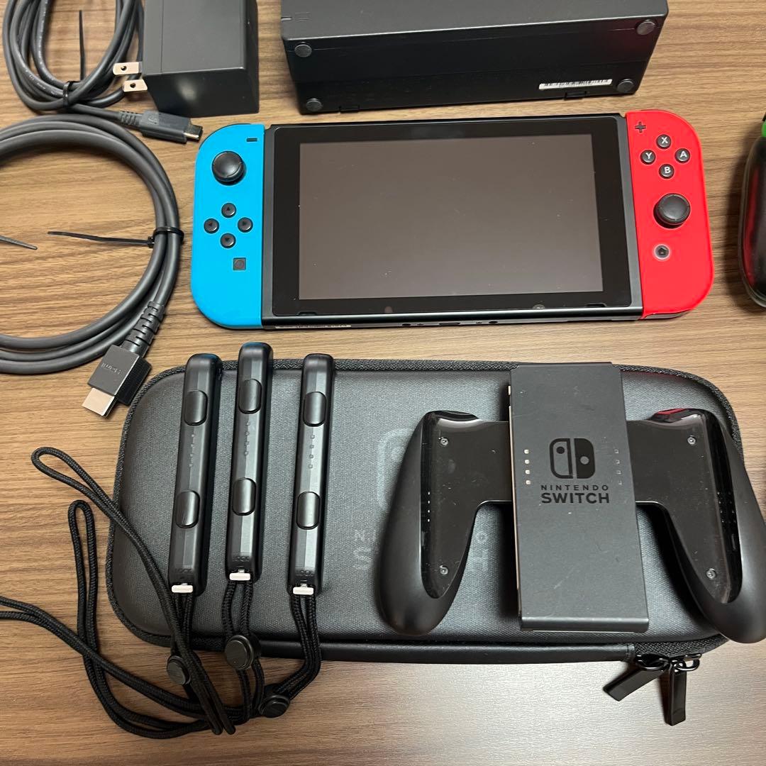 switch 本体　中古品　おまけ付き