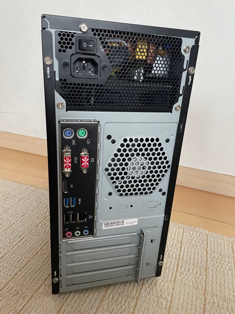 デスクトップPC i5-7500 SSD128G