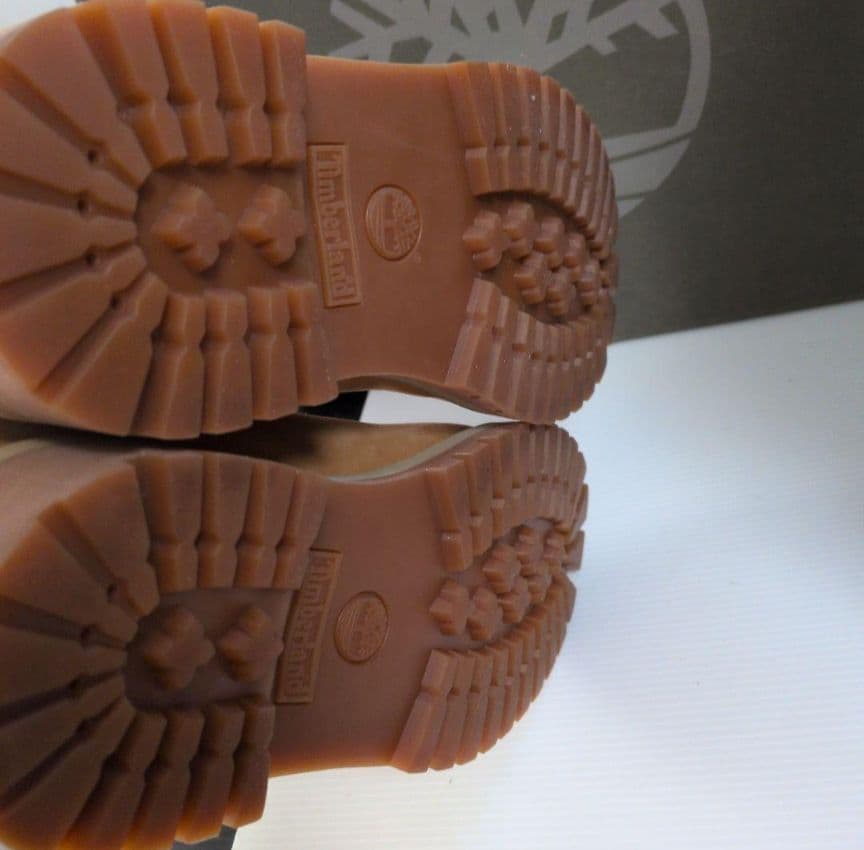 【新品級・箱付き】Timberland プレミアムブーツ 24cm