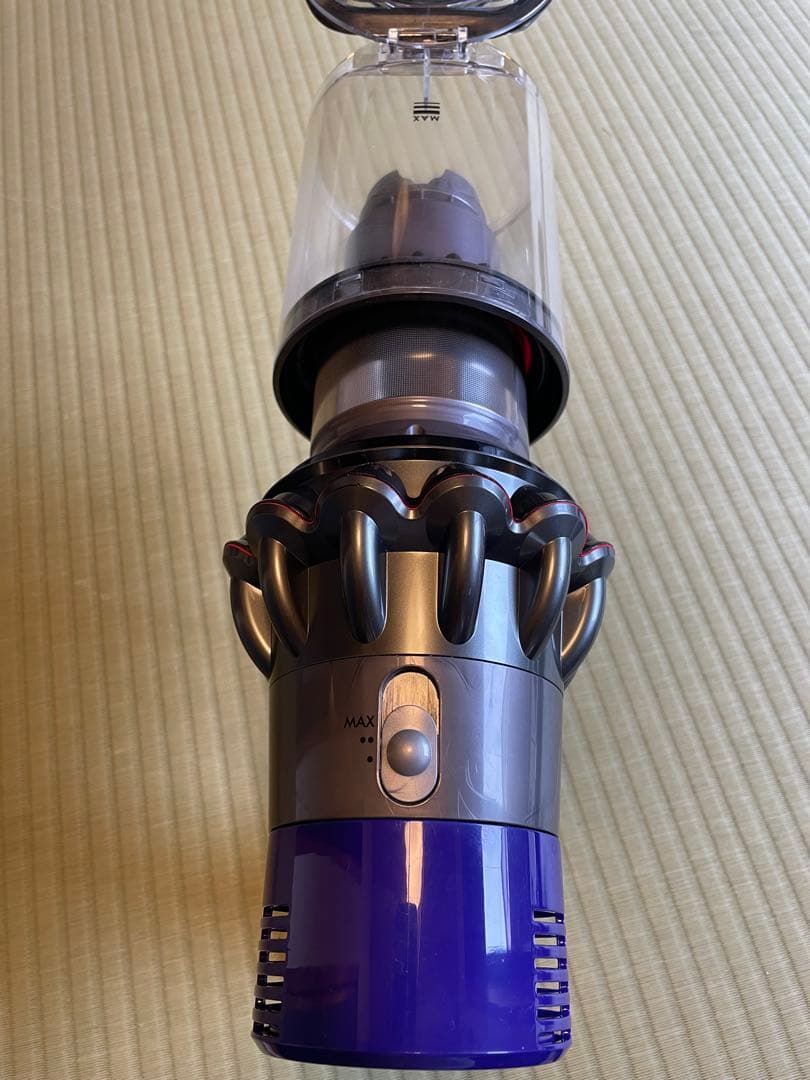 dyson 掃除機 ダイソン sv12 v10 美品動作品 フィルター新品