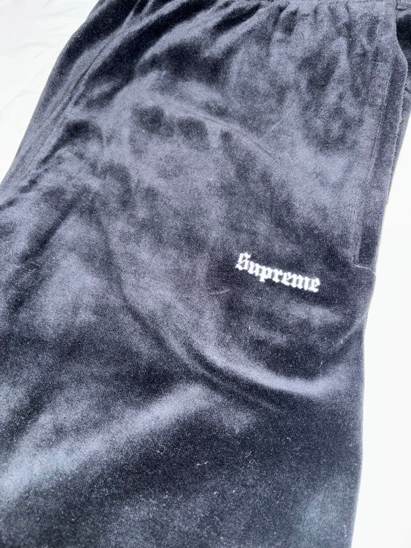 パンツ supreme studded velour track pant