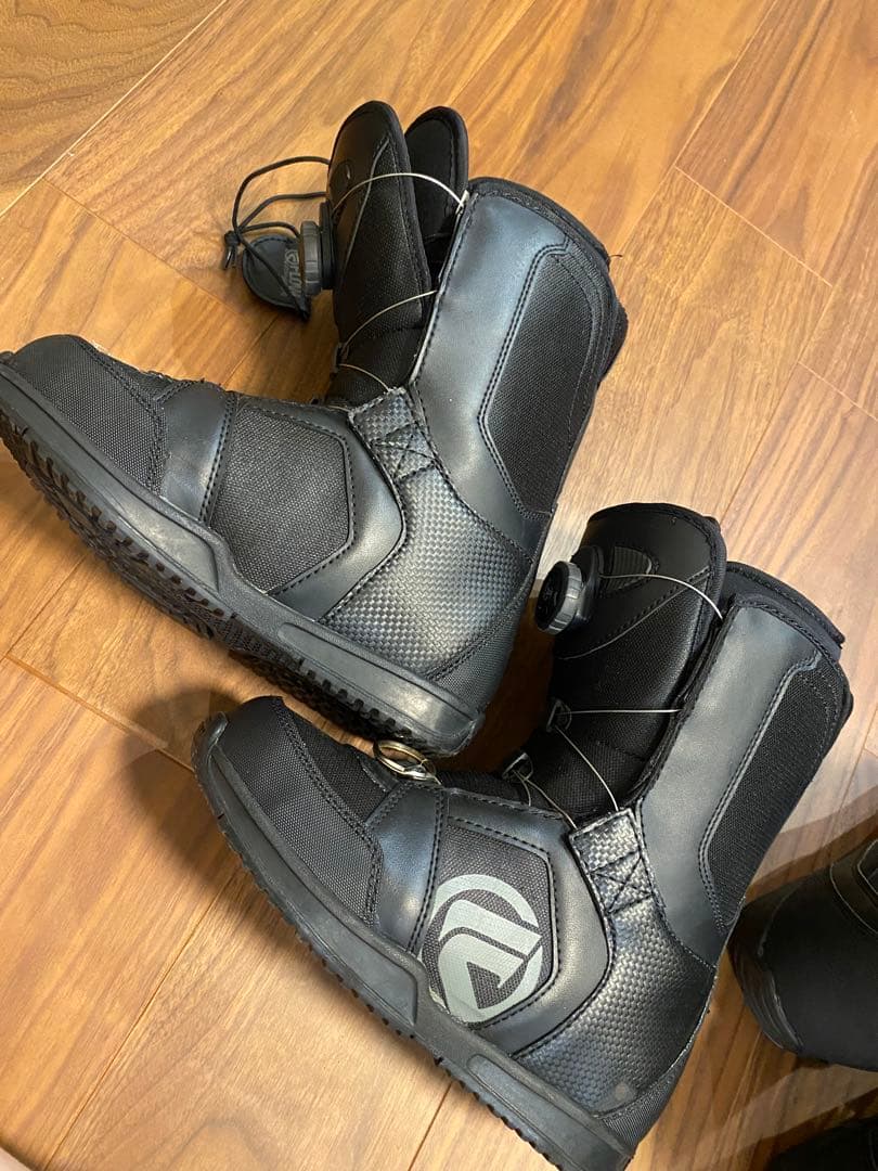 FLOW VEGA BOA 24センチ　ブーツ