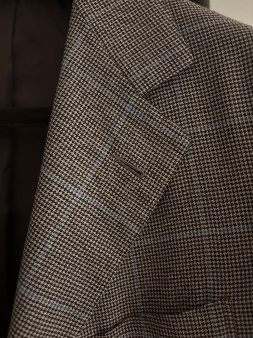 Liverano&Liverano テーラードジャケット