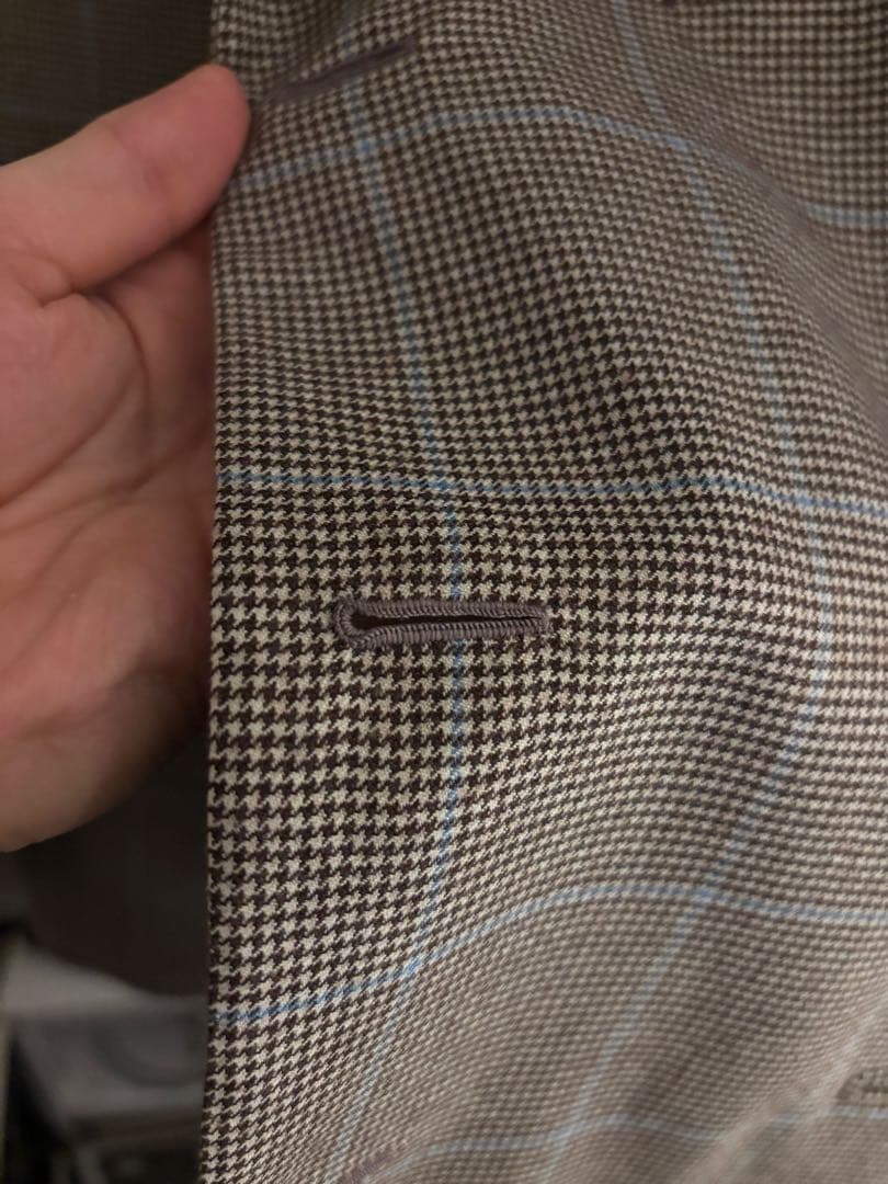Liverano&Liverano テーラードジャケット