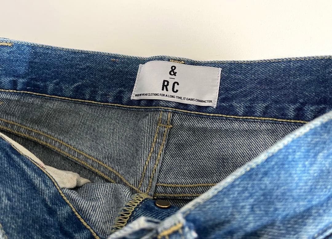 ＜&RC＞ Curensology カレンソロジーワイドルーズデニム　32