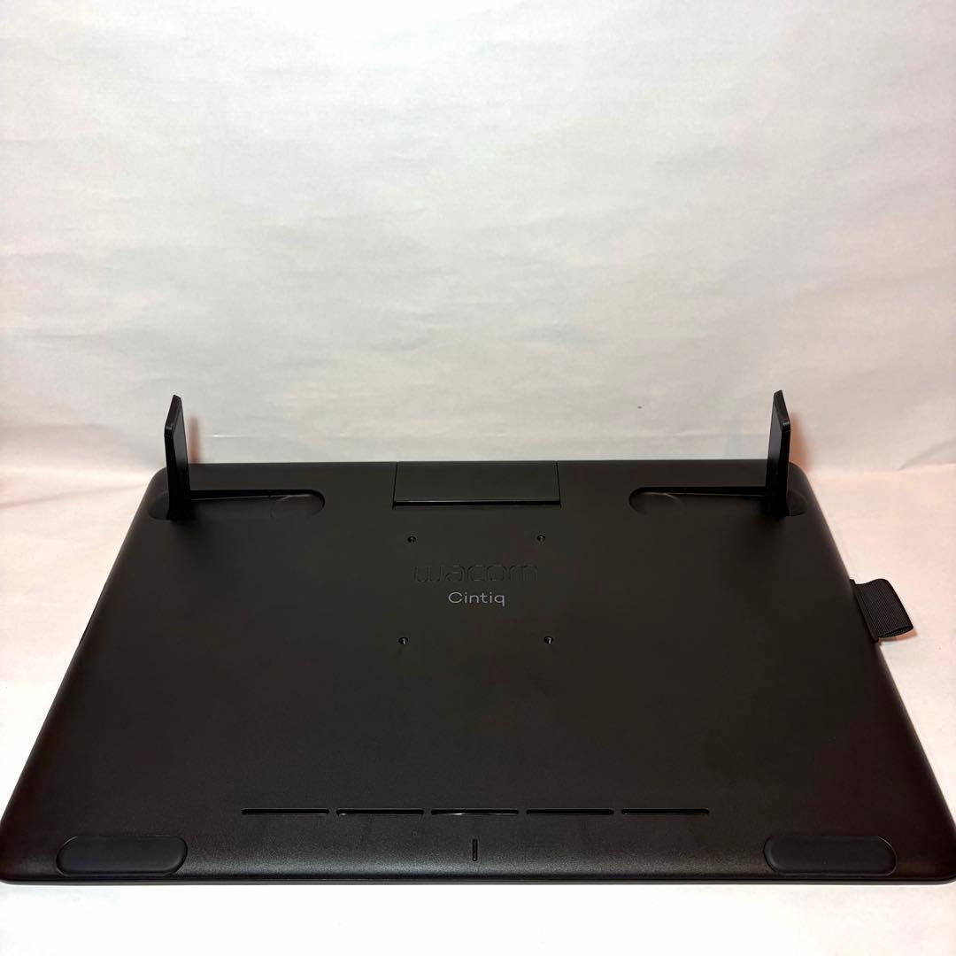 Wacom Cintiq 16 (DTK1660K0D) ワコム 液晶タブレット