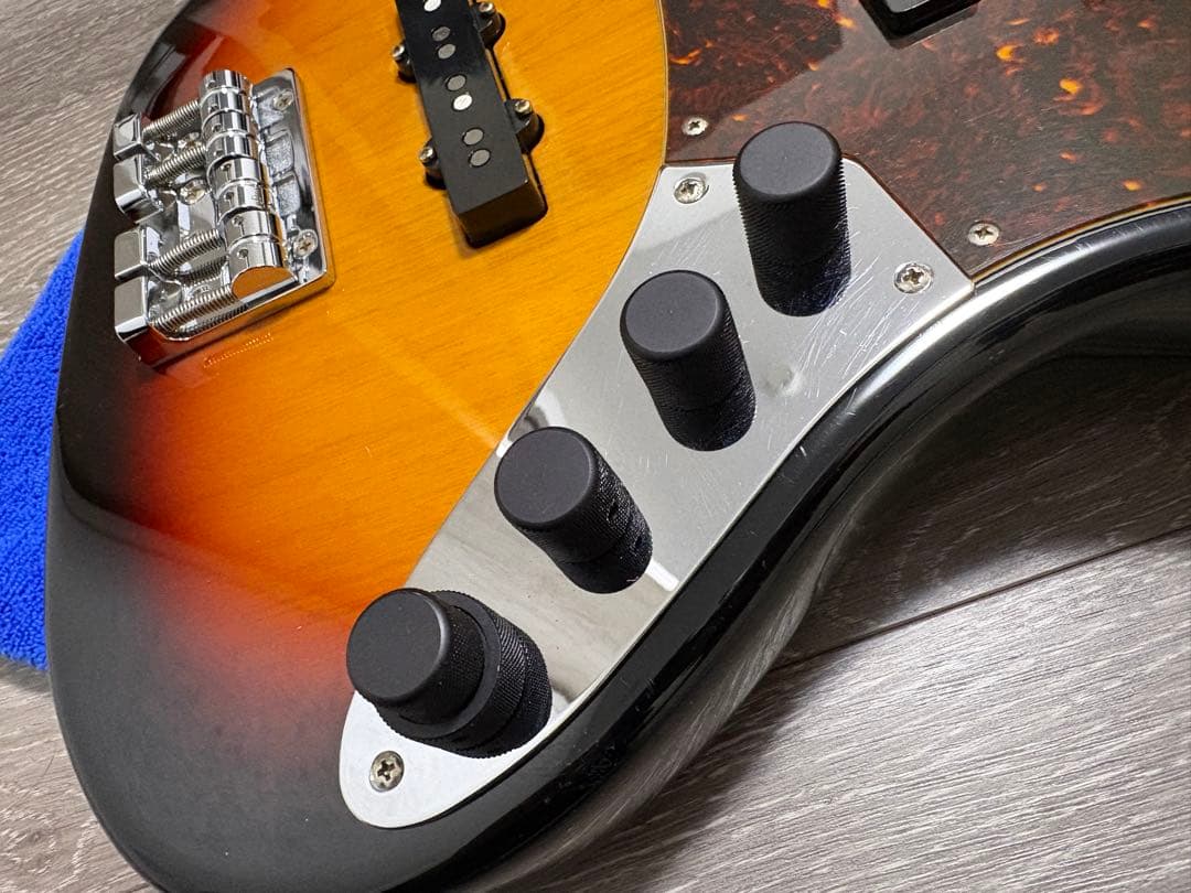 Seymour Duncan SD-170ジャズベース アクティブ スルーネック