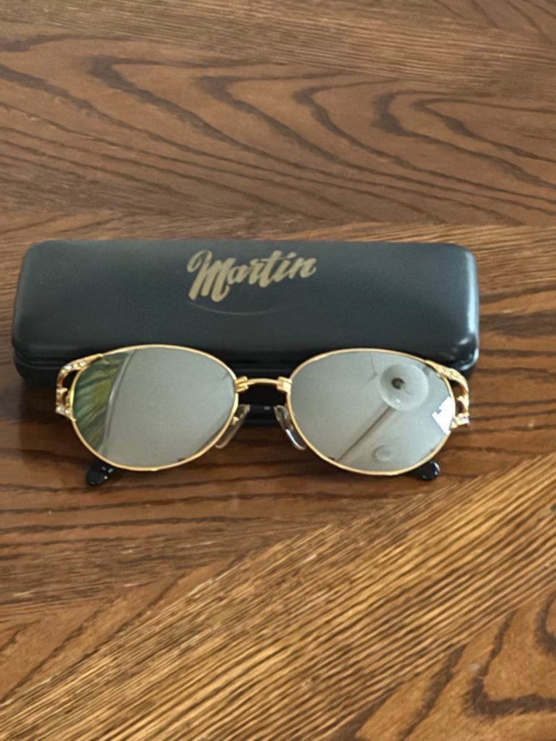 鈴木雅之Martin ゴールド ミラーサングラス