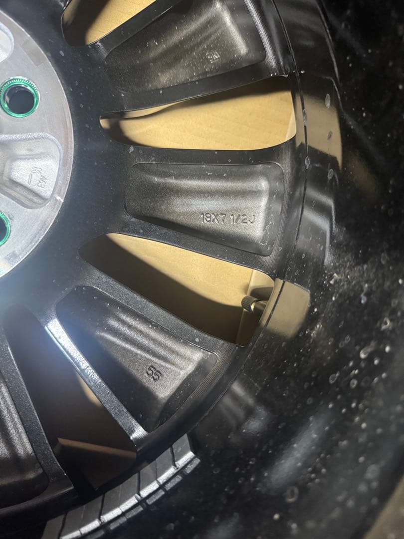 新型レヴォーグSTI純正ホイール（新車外し）