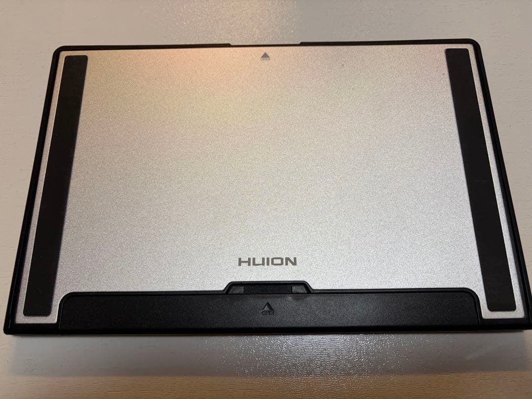 [動作確認済み] HUION KAMVAS 13 液晶ペンタブレット