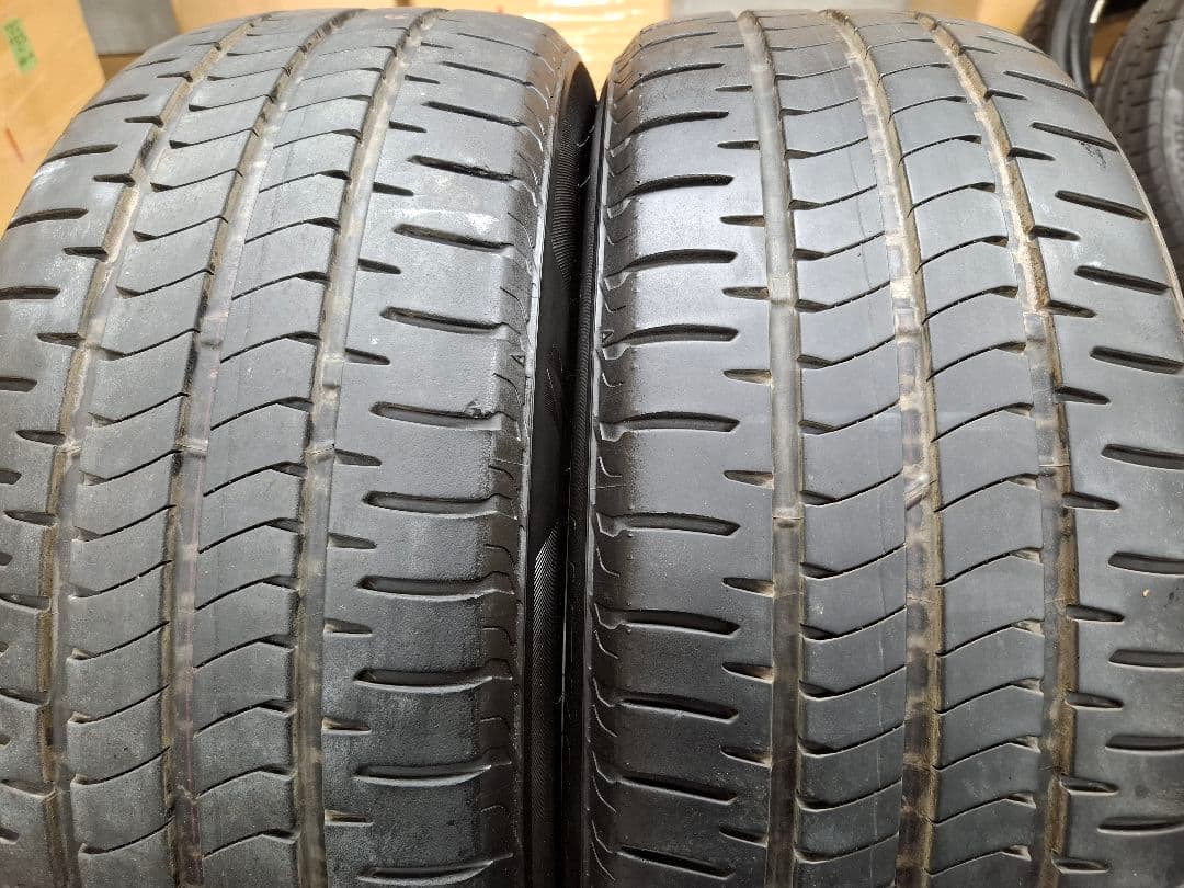 ブリヂストン 2023年 215/45R17 タイヤ 4本 送料込み