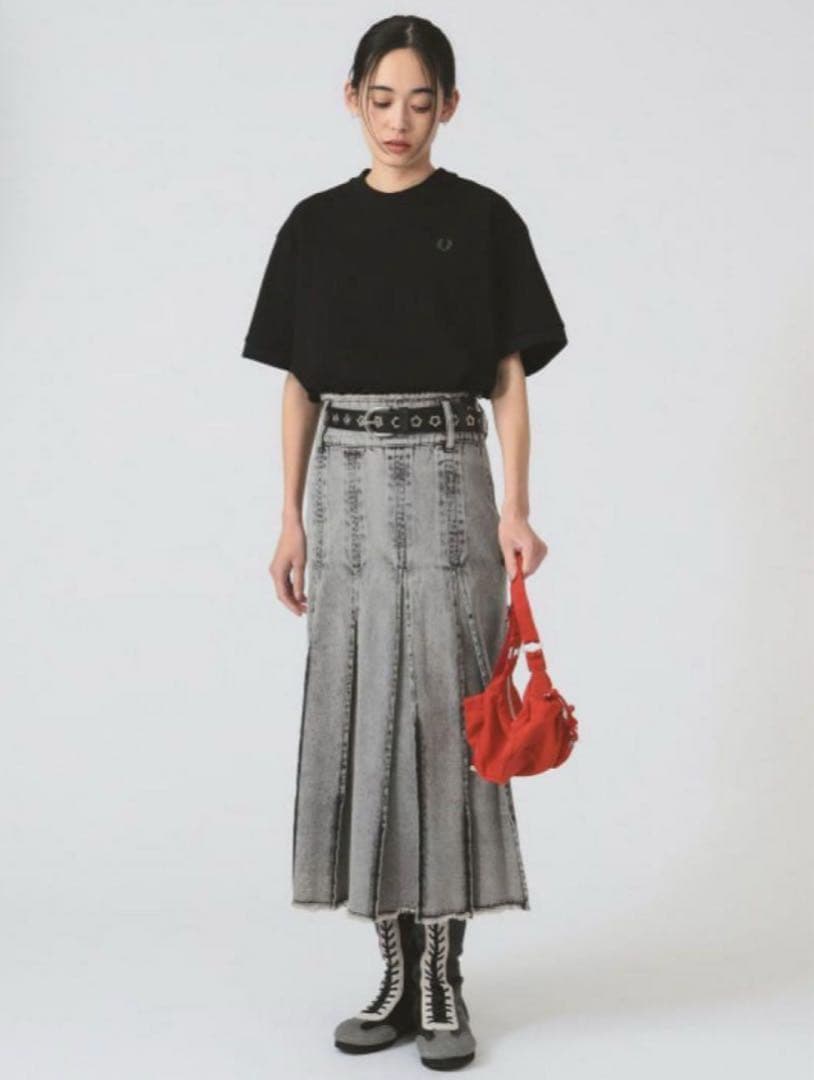 【別注】FRED PERRY / Reluxed Pique Tシャツ　ブラック