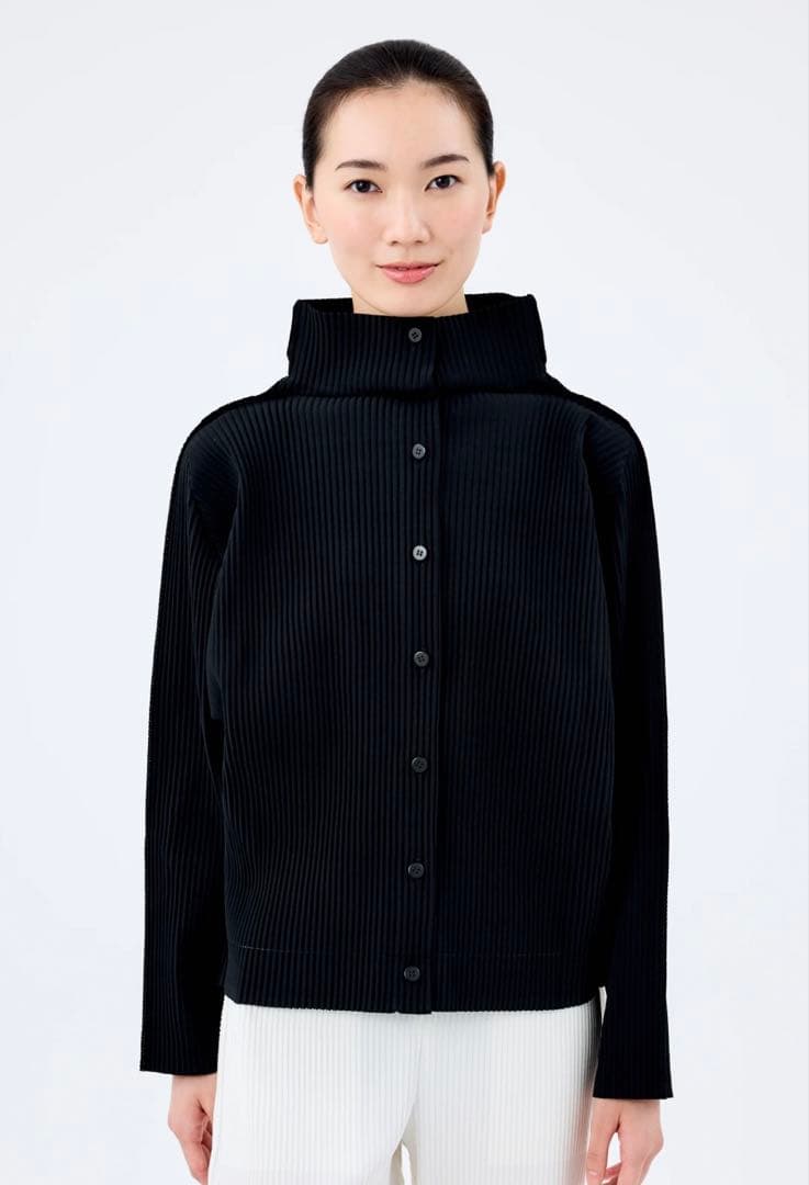 トップス me ISSEY MIYAKE FINE KNIT PLEATS BLACK