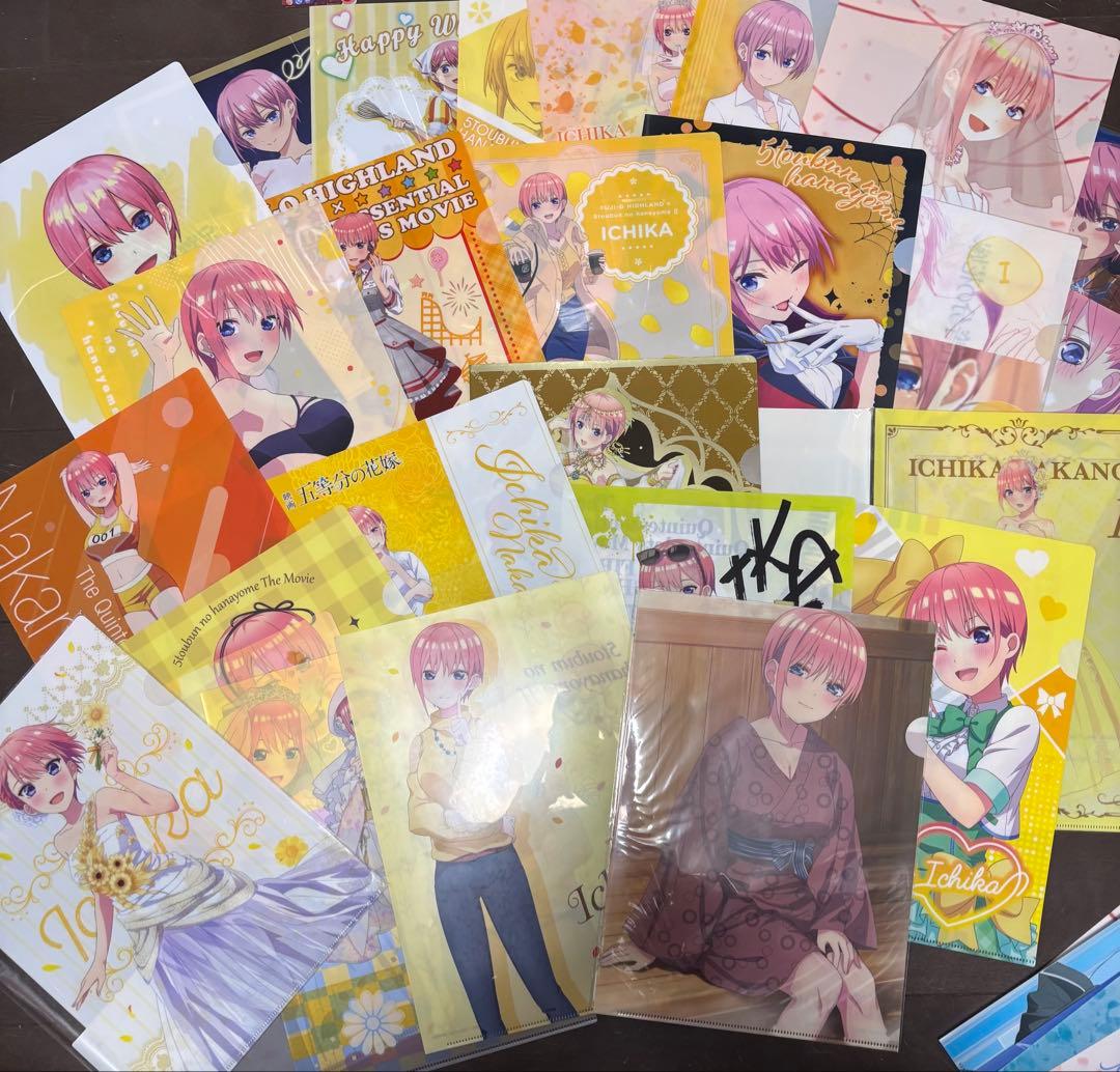 五等分の花嫁　クリアファイル　88枚　まとめ売り