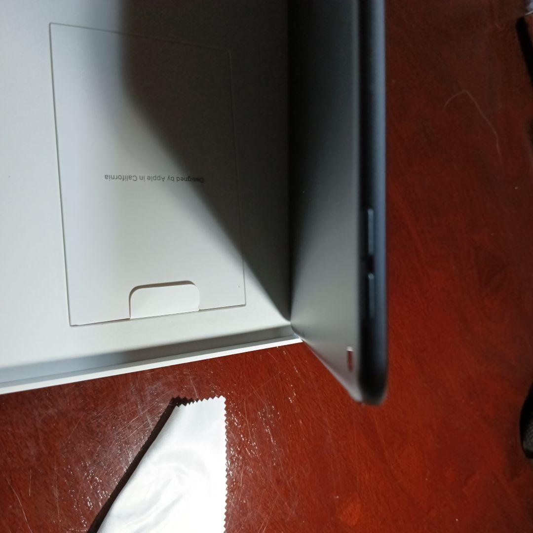 iPad Air 64GB Wi-Fiモデル　第三世代