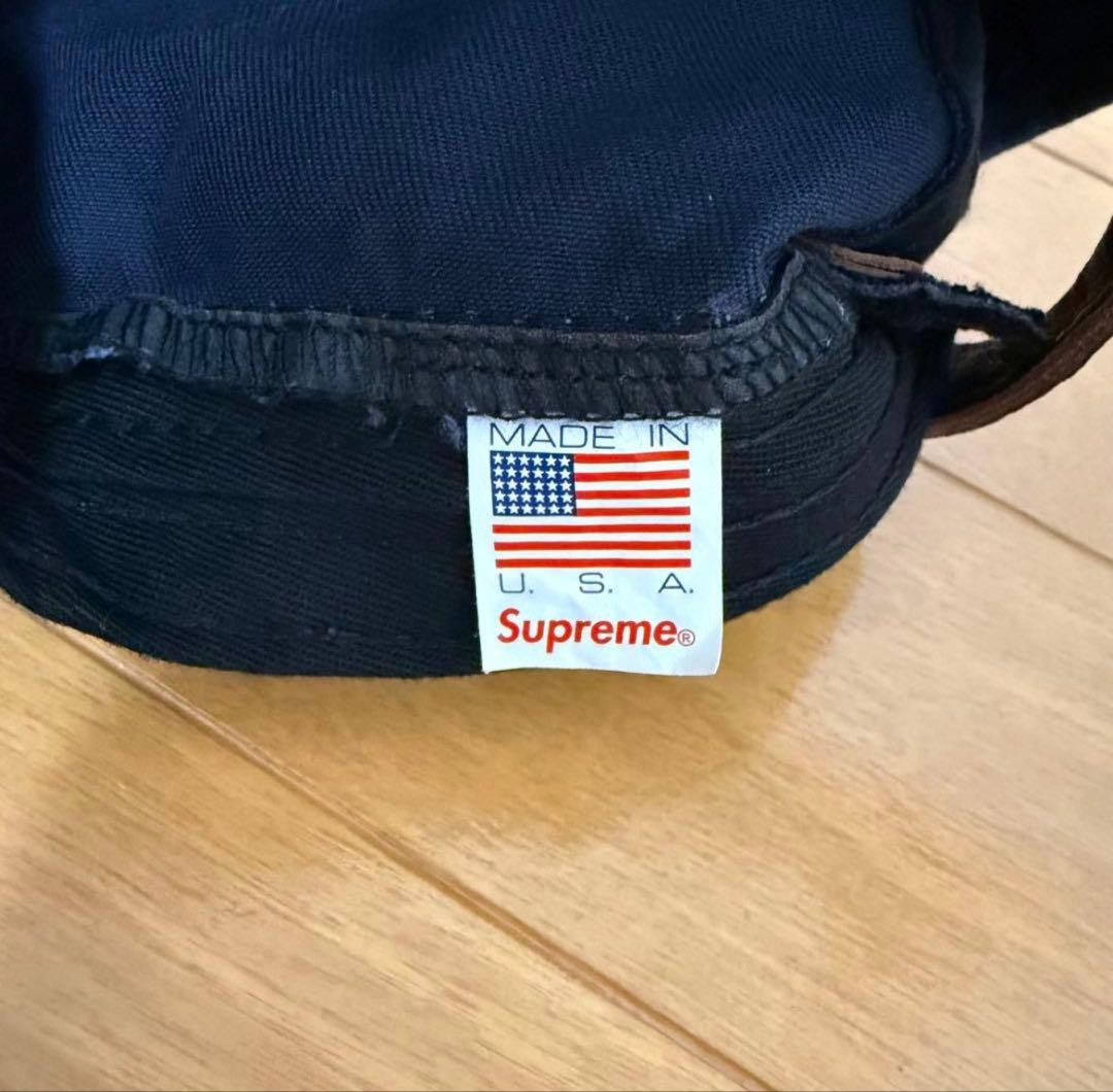 supremeキャップ　ネイビー