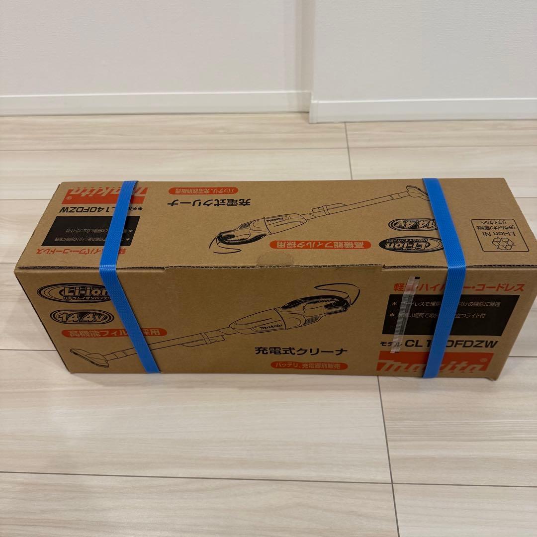 マキタ 充電式クリーナー CL140FDZW 本体