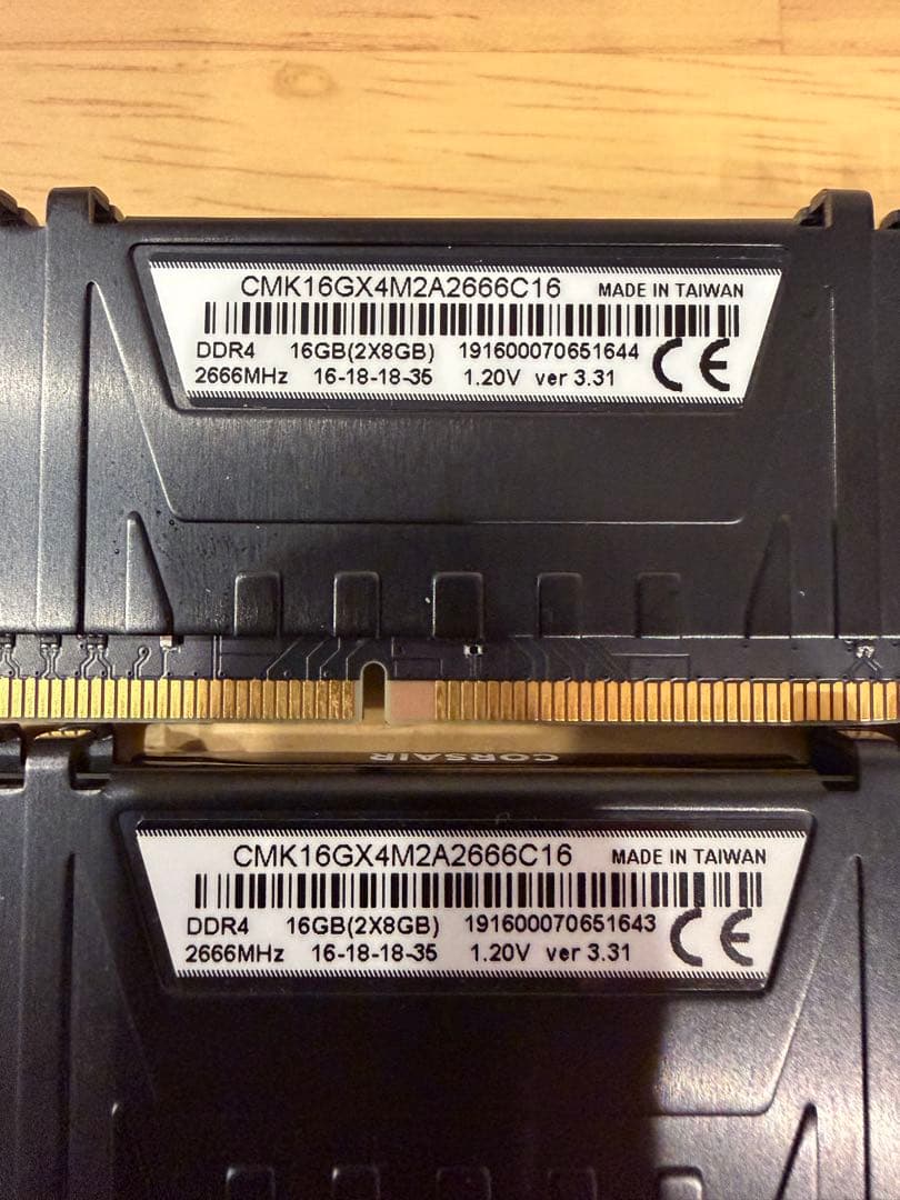 Corsair デスクトップ用メモリ Vengeance LPX 16GB