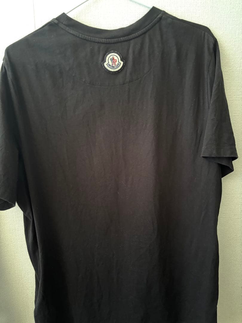 MONCLER ブラック Tシャツ グラフィック