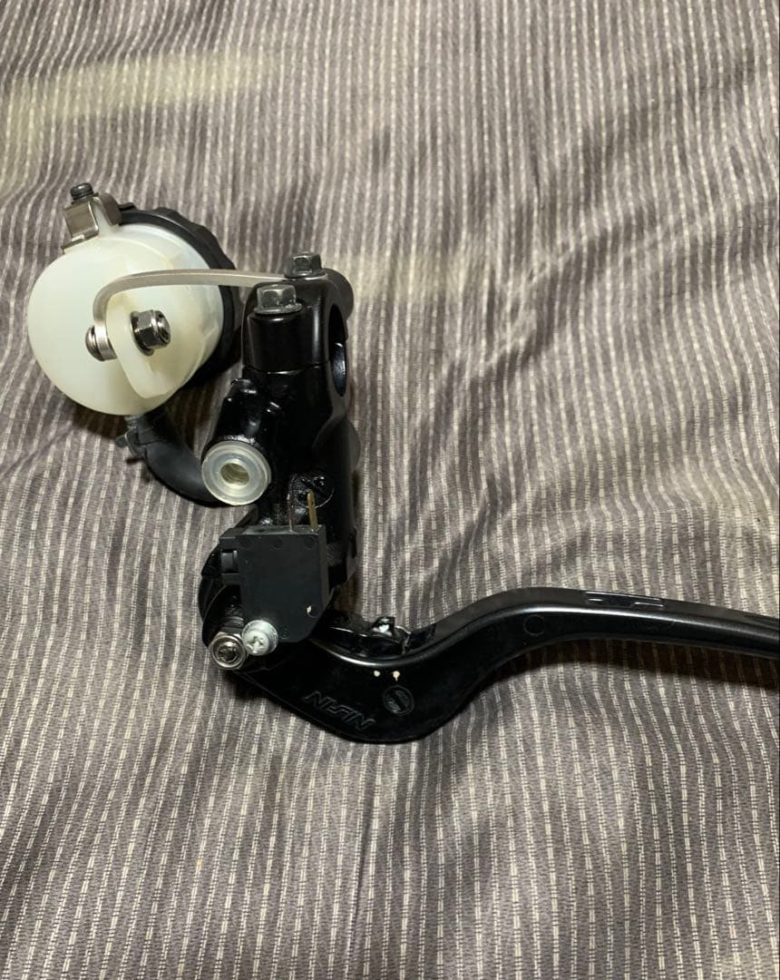 NISSINラジアルブレーキ マスタシリンダーセット 黒19ミリ