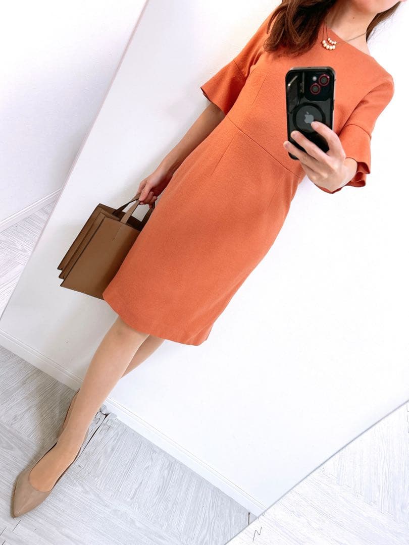 【新品✨】定価35,200円❤️アナイ✨サイズ36✨フレアスリーブワンピース✨